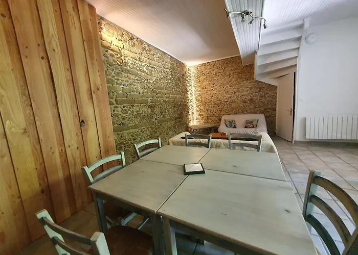 Domaine De Marlas - De Charme * Rieucros