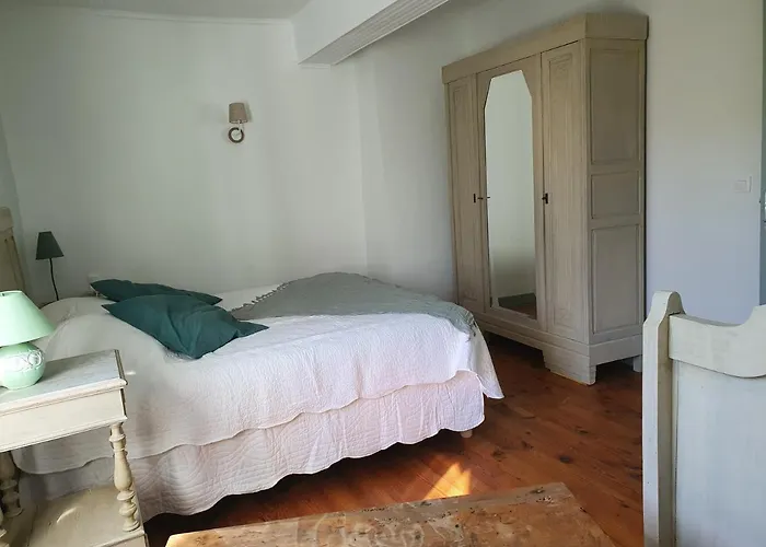 Domaine De Marlas - De Charme *