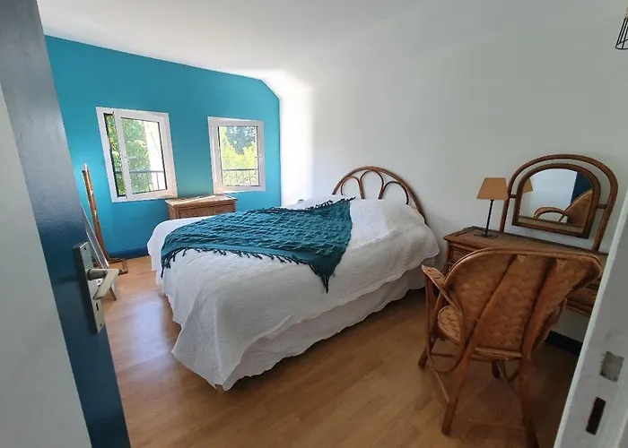 Domaine De Marlas - De Charme *