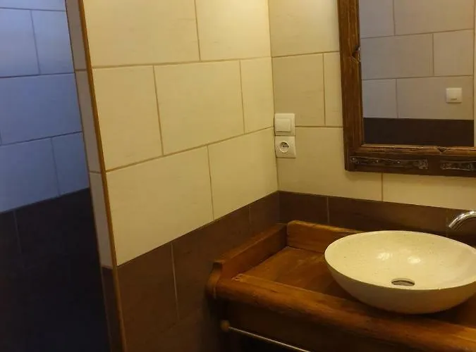 Hébergement de vacances Domaine De Marlas - De Charme *